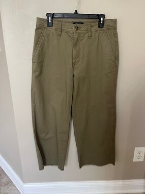 Banana Republic Olive Green Cropped Ankle Pants
